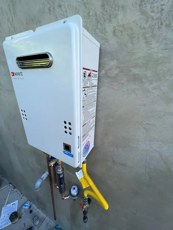 Tankless water heater installation for Harwood Park homes